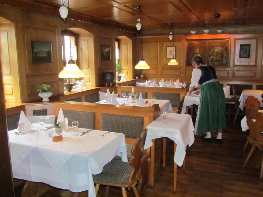 فندق فرايبورغفي  Gasthaus Zum Kreuz المظهر الخارجي الصورة