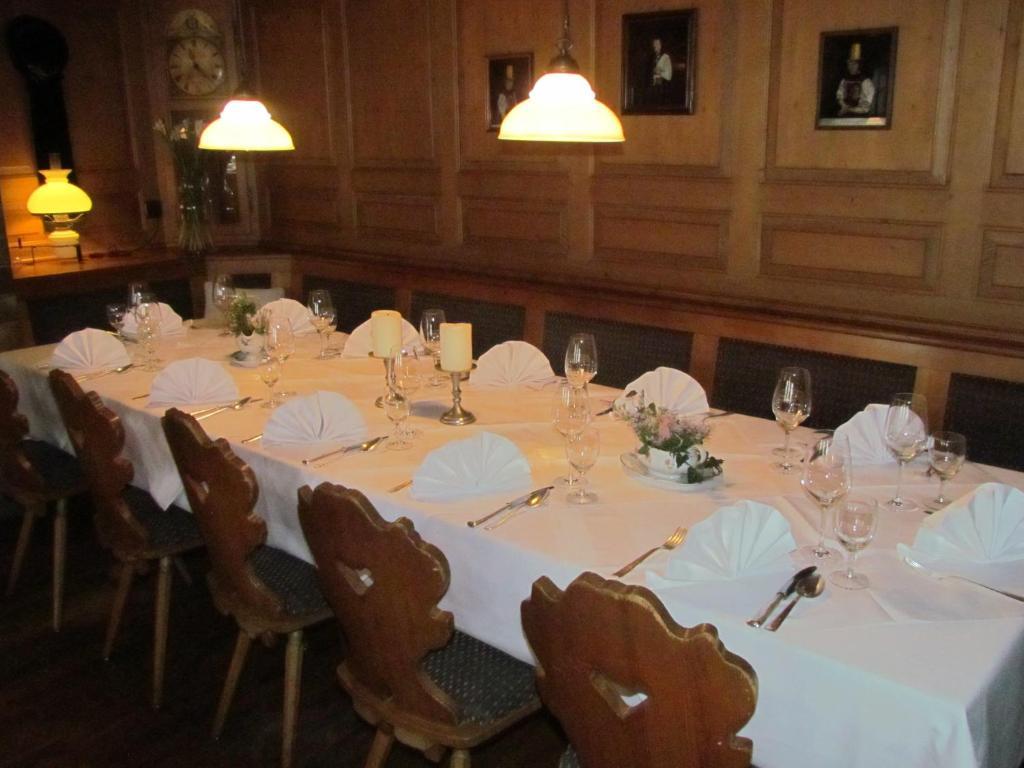 فندق فرايبورغفي  Gasthaus Zum Kreuz المظهر الخارجي الصورة